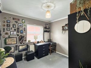 Photo 10- click for photo gallery